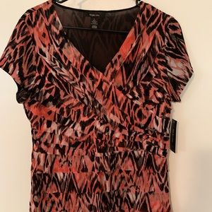 Beautiful coral blouse NWT
